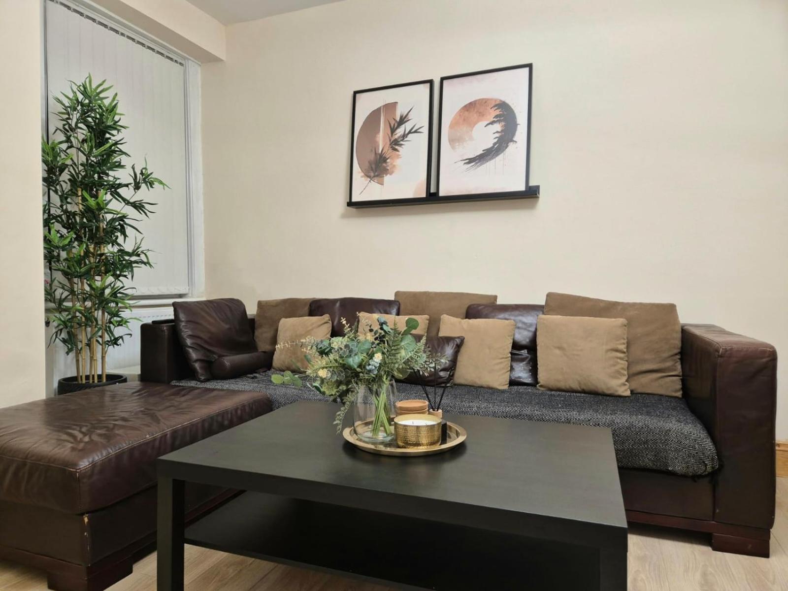 Rooms In Manchester 6 Minutes Drive To Victoria Station מראה חיצוני תמונה
