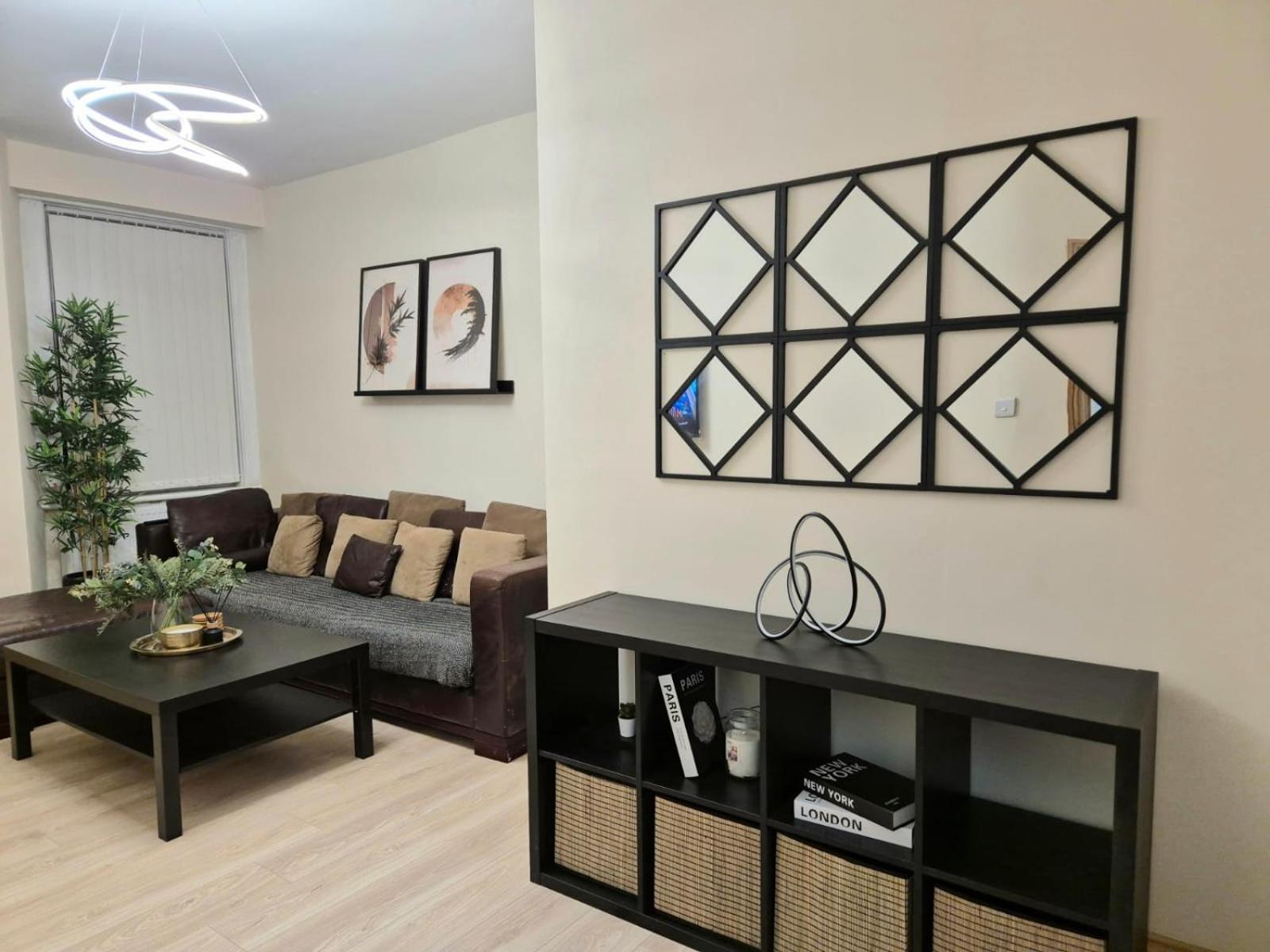 Rooms In Manchester 6 Minutes Drive To Victoria Station מראה חיצוני תמונה