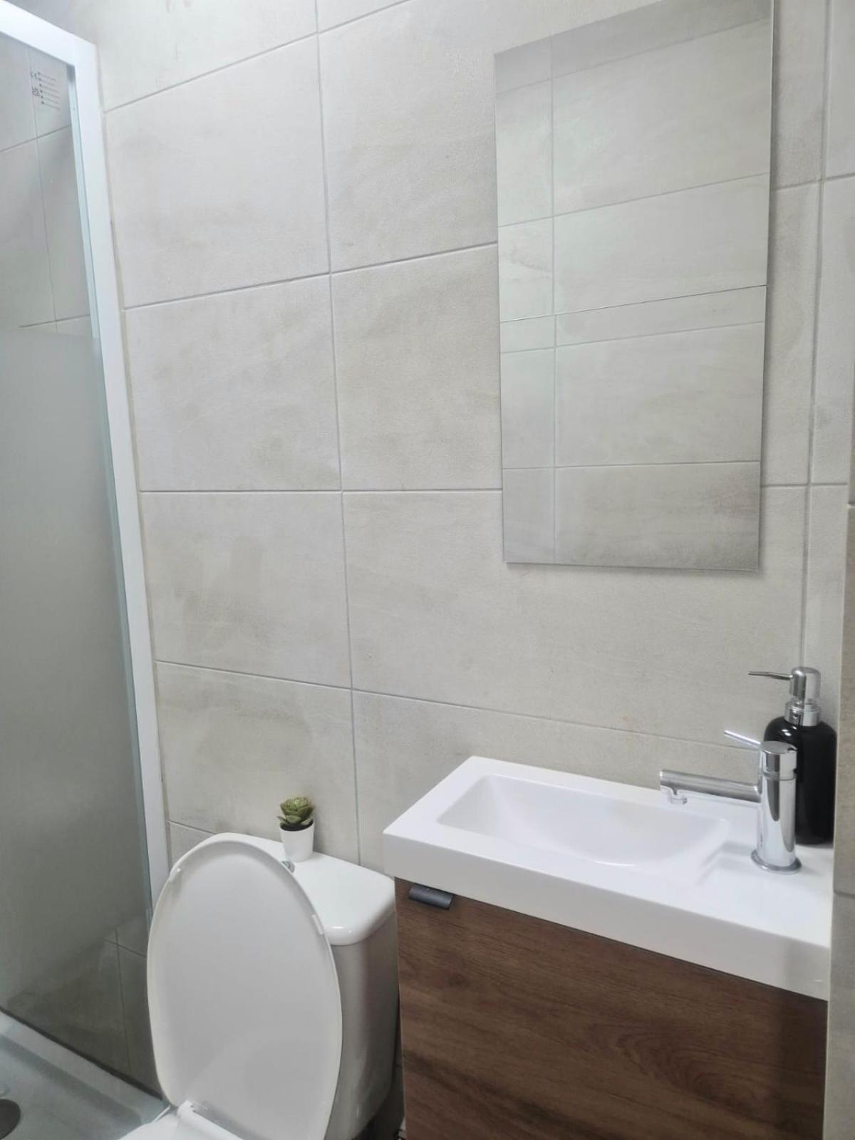 Rooms In Manchester 6 Minutes Drive To Victoria Station מראה חיצוני תמונה
